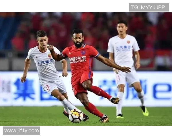 拜合拉木精彩表现助力深圳新鹏城成功扳平比分展现强大团队实力