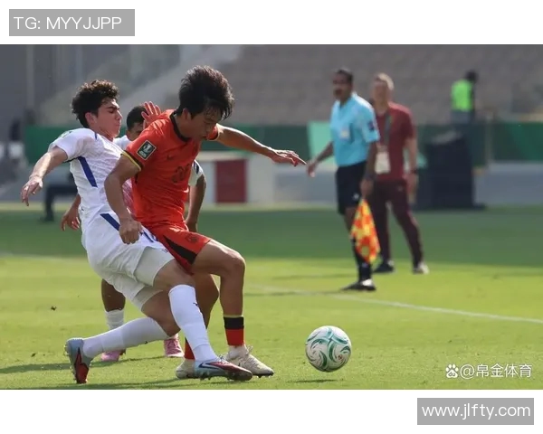 李昊在U23亚洲杯中精彩扑点展现出色门将实力引发热议 李昊在U23亚洲杯中精彩扑点展现出色门将实力引发热议