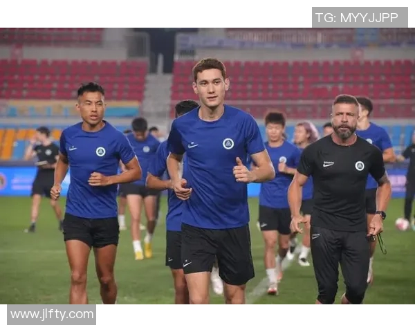 拜合拉木助力深圳新鹏城实现崭新突破与辉煌成就