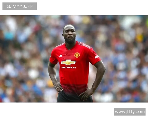 曼联众球员力挺卢卡库，助力其成为球队进攻核心