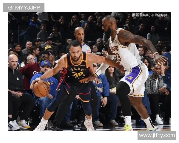 詹姆斯带伤砍下三双助湖人力克勇士,豪取五连胜 詹姆斯带伤砍下三双助湖人力克勇士,豪取五连胜