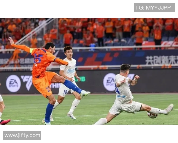 辽宁主场惨遭深圳逆转,引发球队阵容深度调整讨论